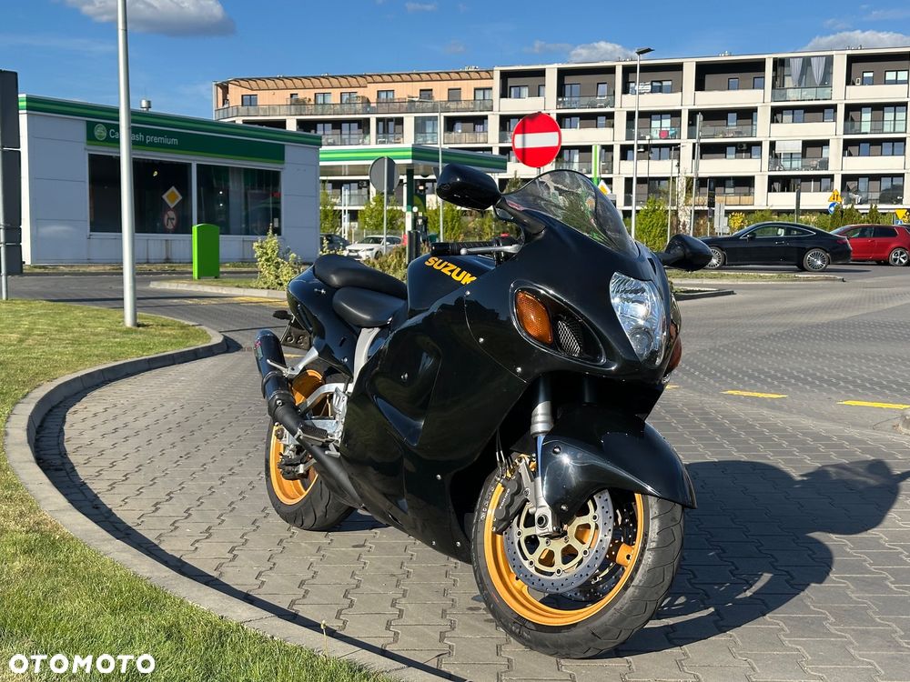 Suzuki Hayabusa - 1