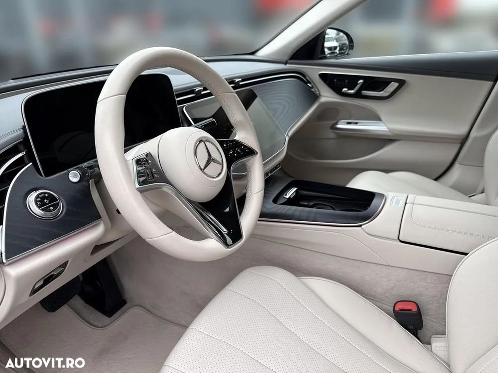 Mercedes-Benz E - 10