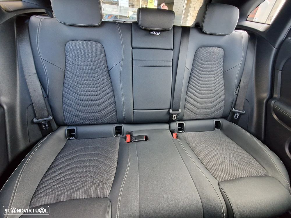 Mercedes-Benz EQA - 12