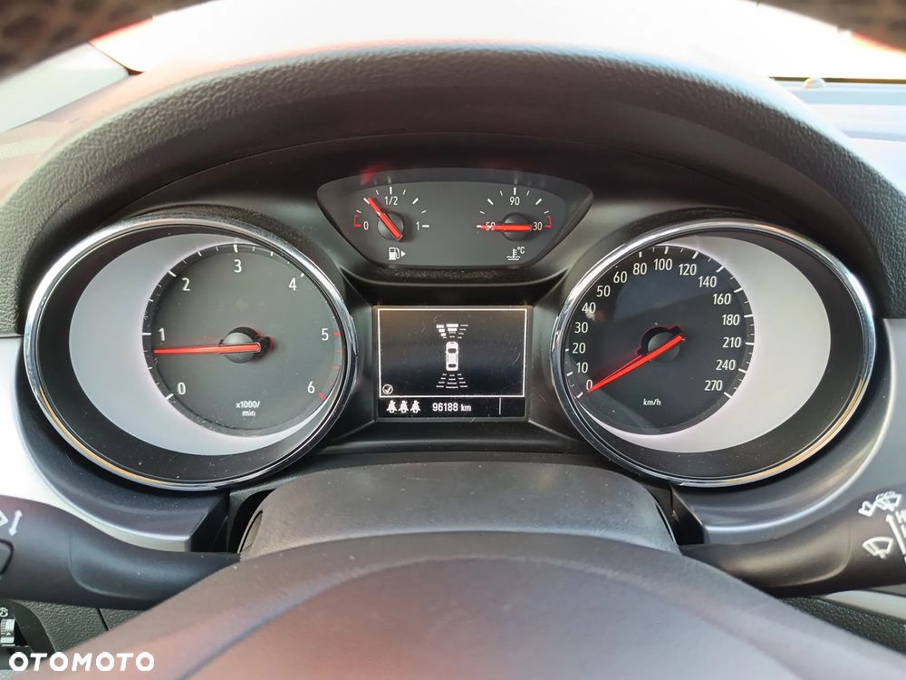 Opel Astra 1.6 D (CDTI) Dynamic - 24