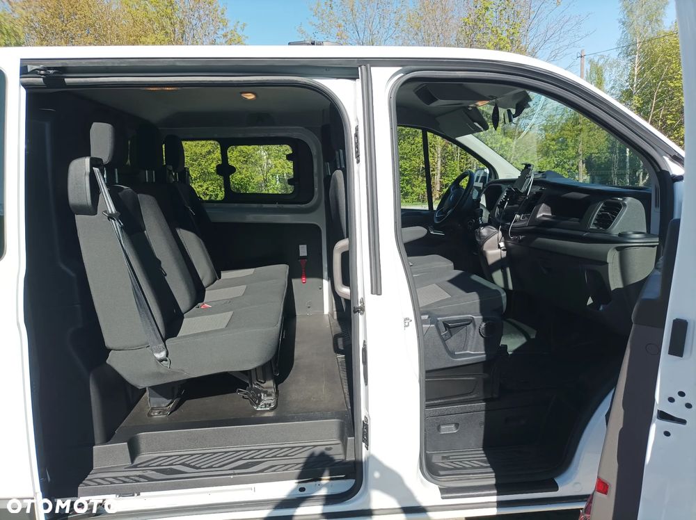 Ford TRANSIT CUSTOM - 12
