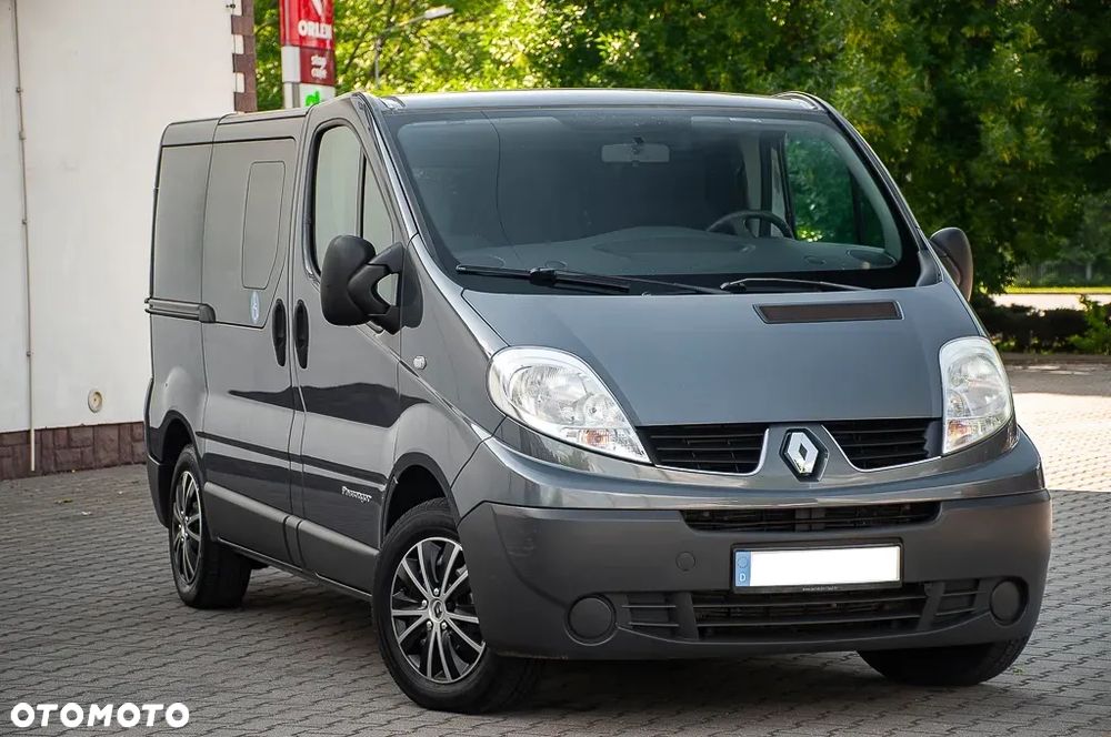 Renault Trafic - 10