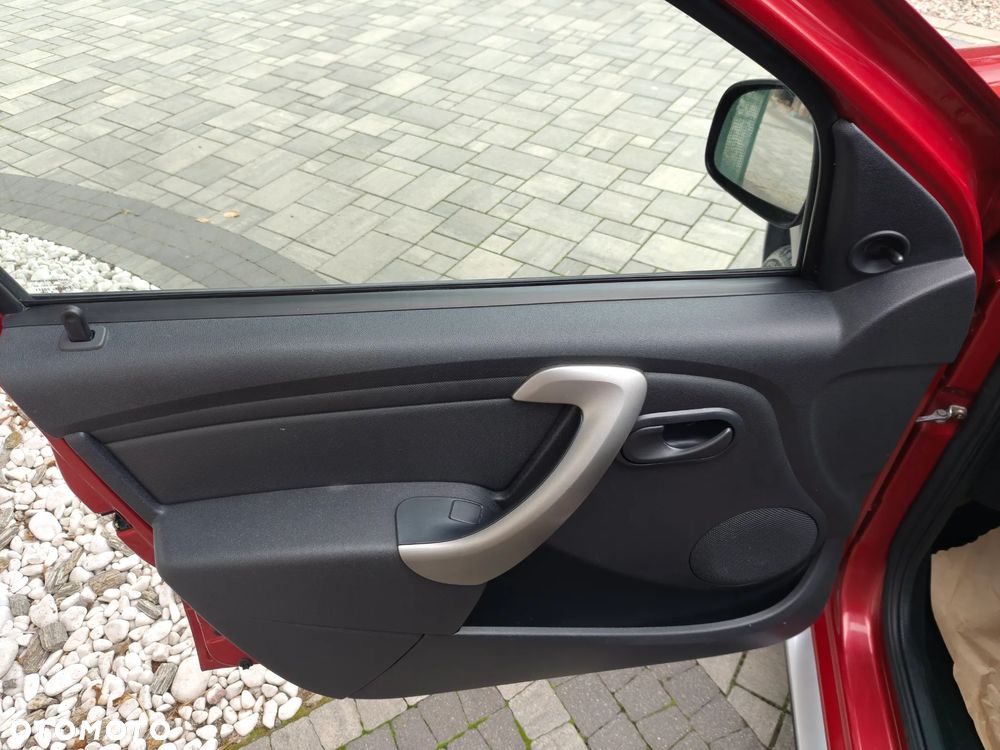 Dacia Sandero Stepway 1.6 - 31