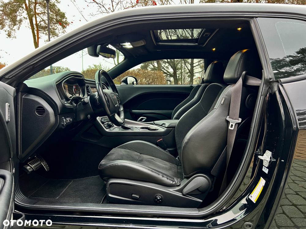 Dodge Challenger 3.6 GT Plus AWD - 21