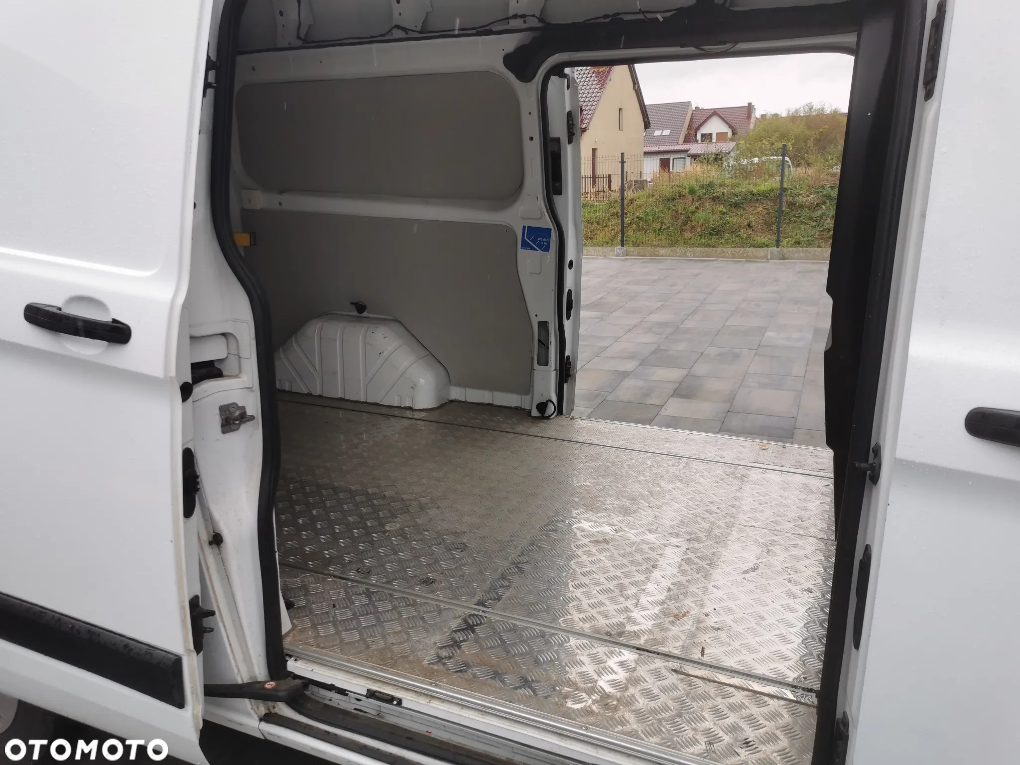 Ford Transit Custom - 10