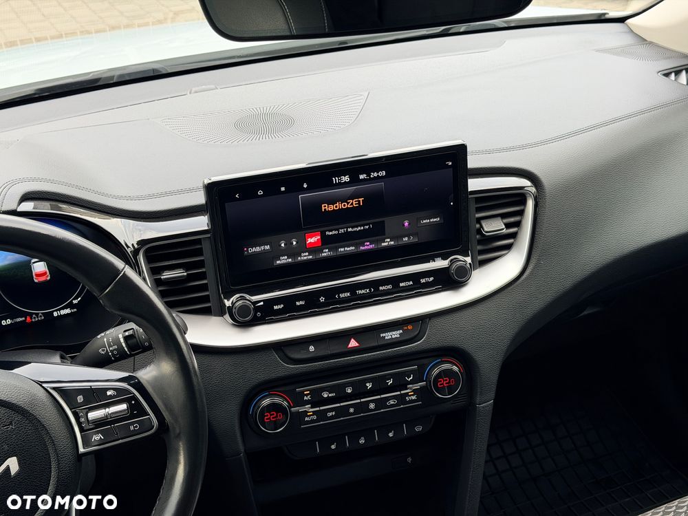 Kia XCeed 1.5 T-GDI Business Line - 12