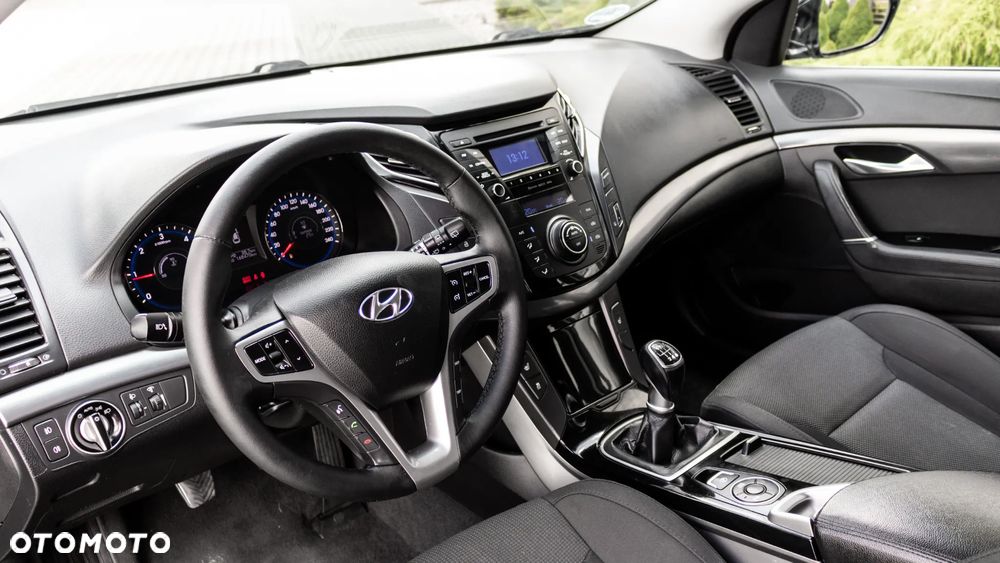 Hyundai i40 1.7 CRDi Comfort + - 14