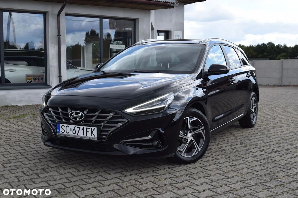 Hyundai i30 1.5 T-GDI 48V Executive DCT - 1
