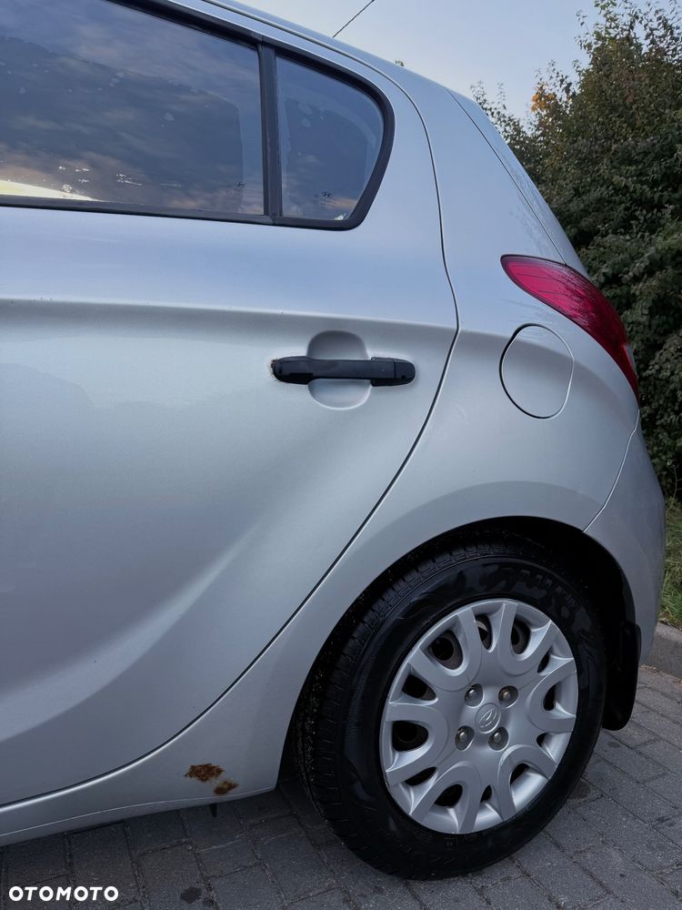 Hyundai I20 2012 photo 5