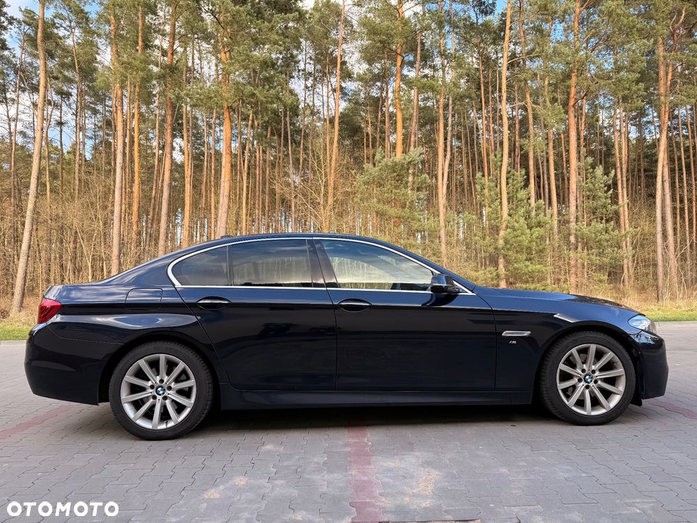 BMW Seria 5 520d Sport-Aut - 3