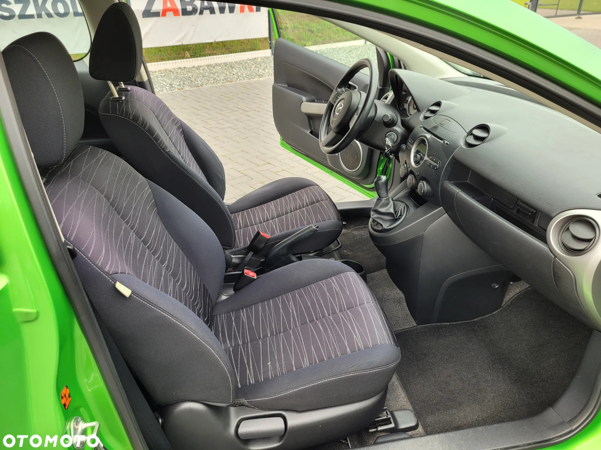 Mazda 2 - 12