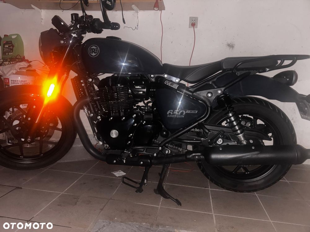 Royal Enfield Shotgun - 11