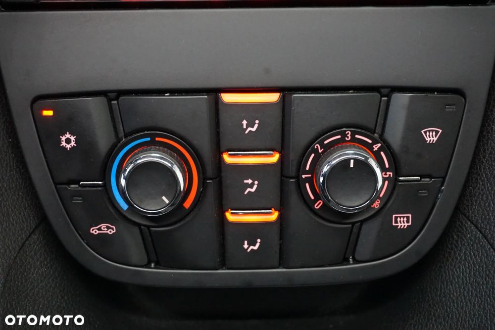 Opel Meriva 1.4 Active - 29