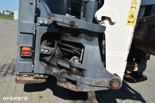 Terex TLB 890 MS - 6
