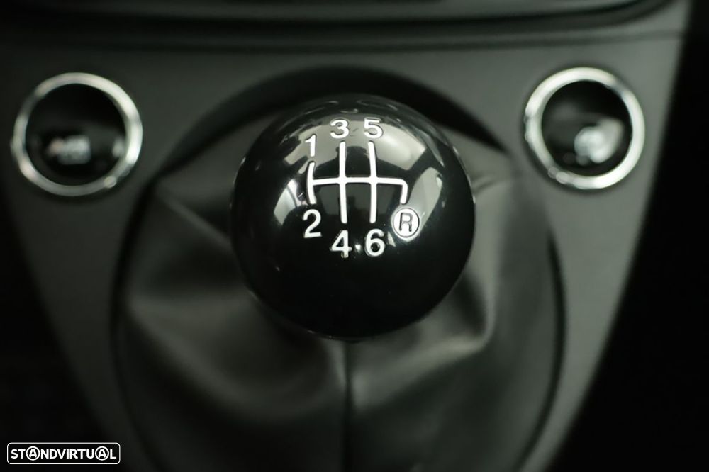 Fiat 500 1.0 Hybrid - 13