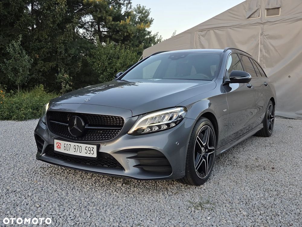 Mercedes-Benz Klasa C 220 d 9G-TRONIC Night Edition - 28