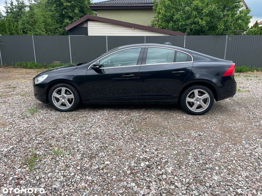 Volvo S60 D3 Summum - 5