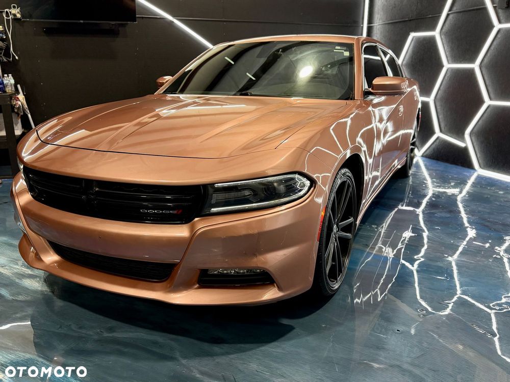 Dodge Charger - 9
