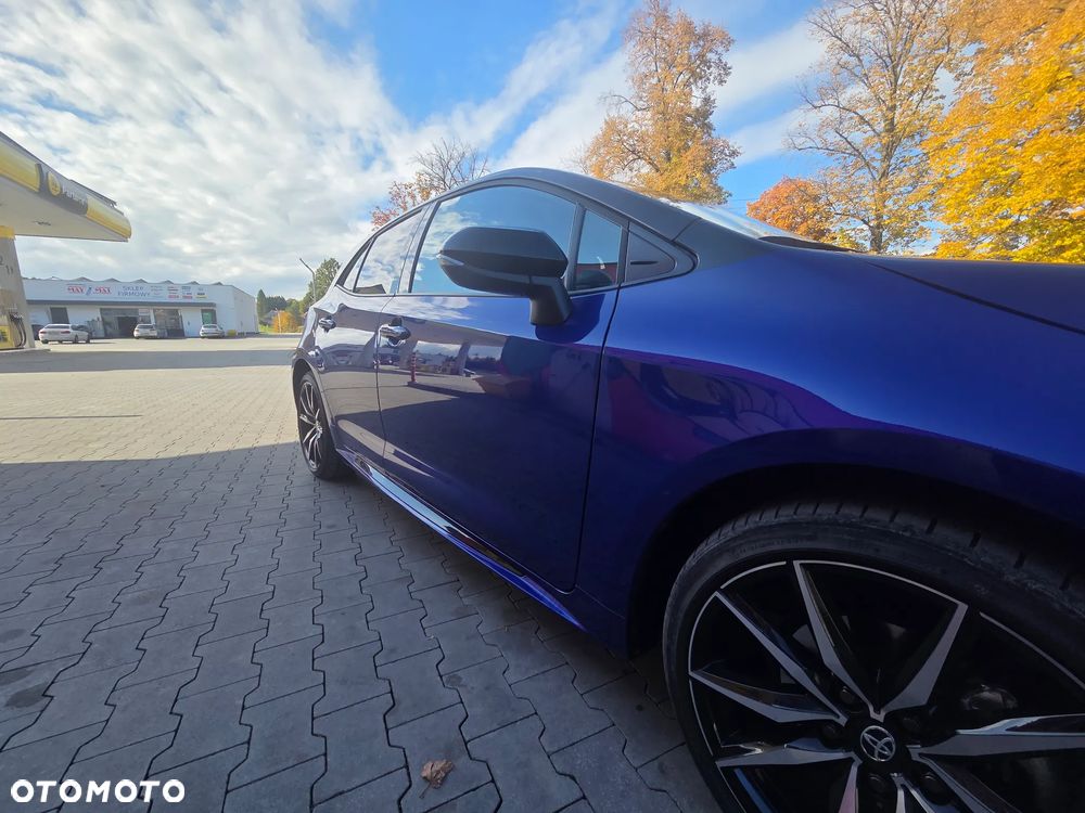 Toyota Corolla 1.8 Hybrid GR Sport Dynamic - 21