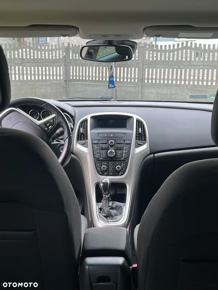 Opel Astra - 11