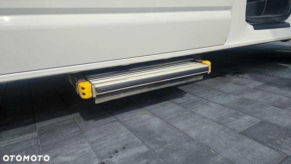 Volkswagen Transporter - 8