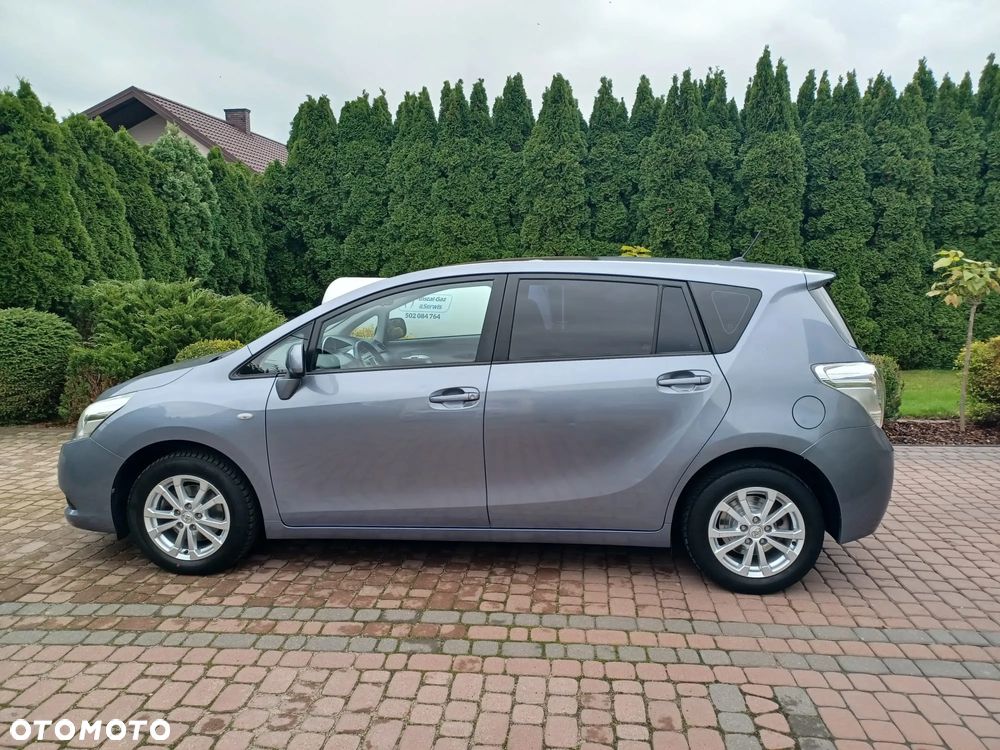 Toyota Verso 1.6 Edition - 14