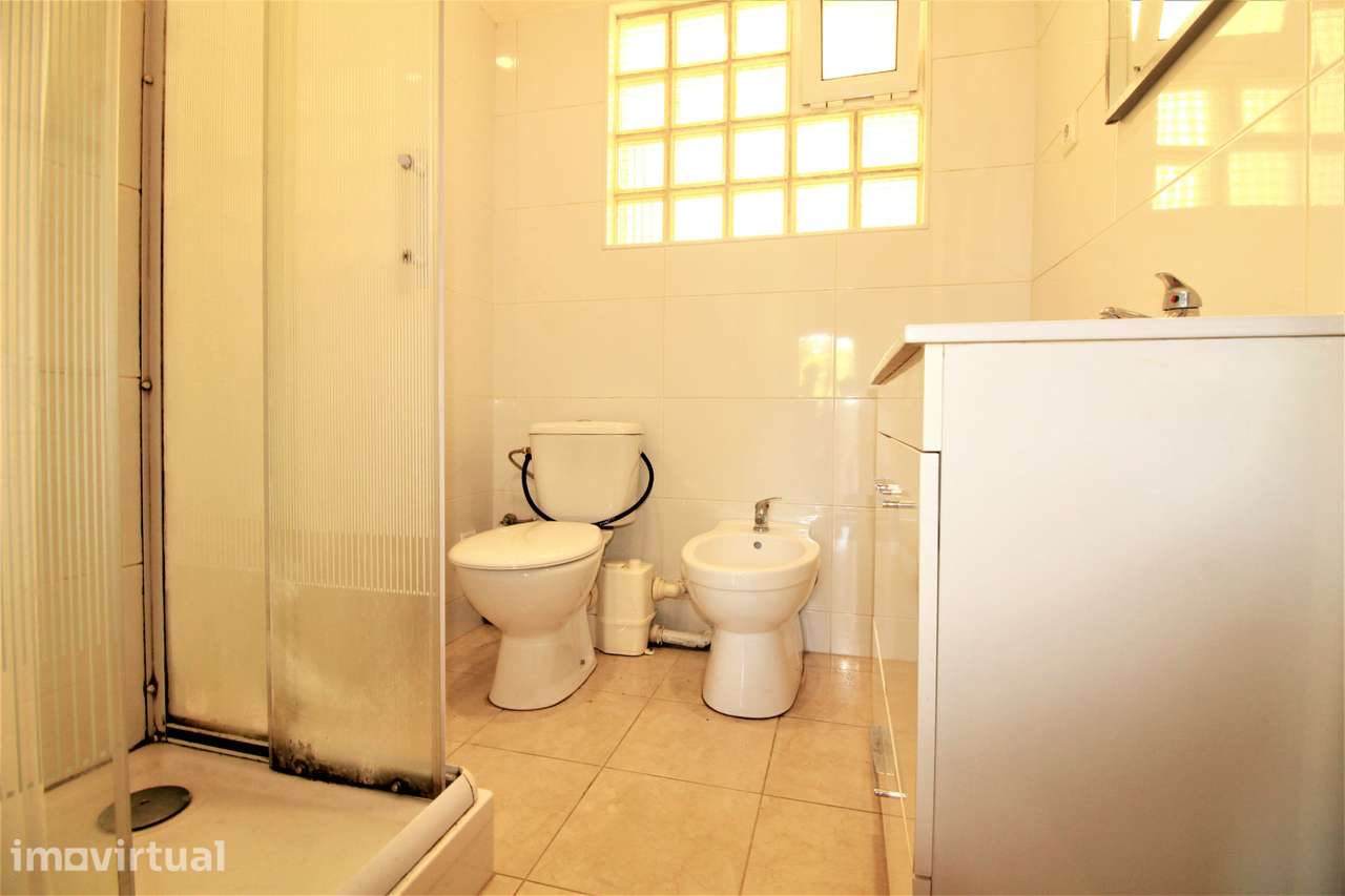 Apartamento T6 mobilado e equipado - Grande imagem: 5/8