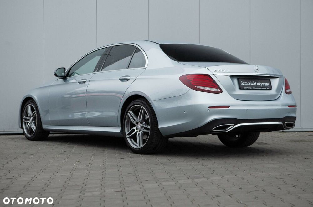 Mercedes-Benz Klasa E 220 d 9G-TRONIC - 7