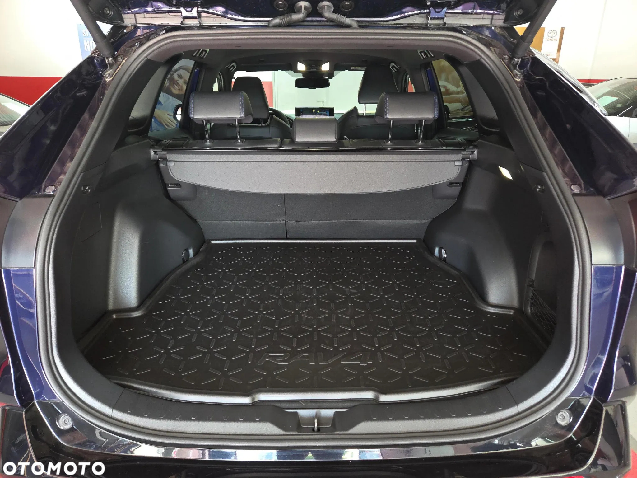 Toyota RAV4 2.5 Hybrid Selection 4x2 - 26