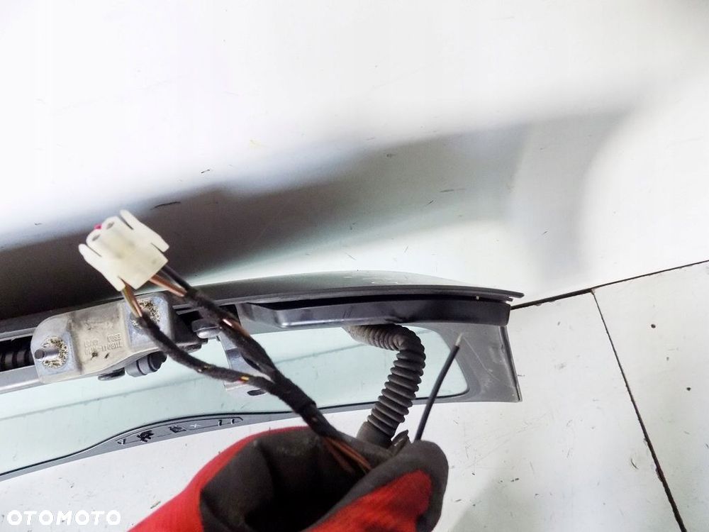 BMW E91 SZYBA KLAPY BAGAŻNIKA - 11