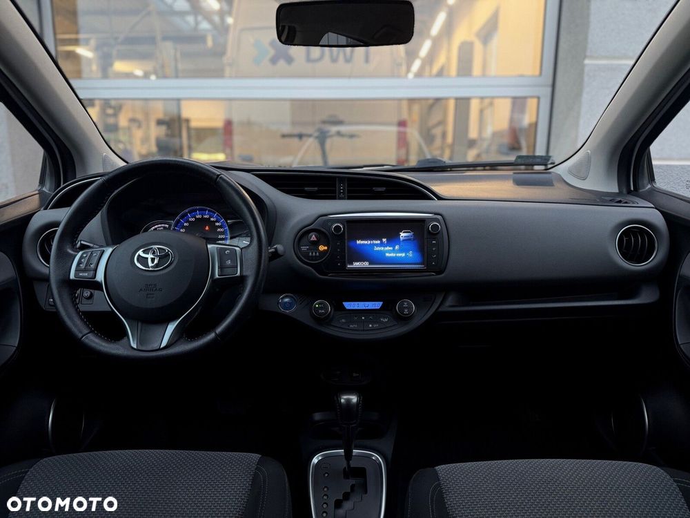 Toyota Yaris - 11
