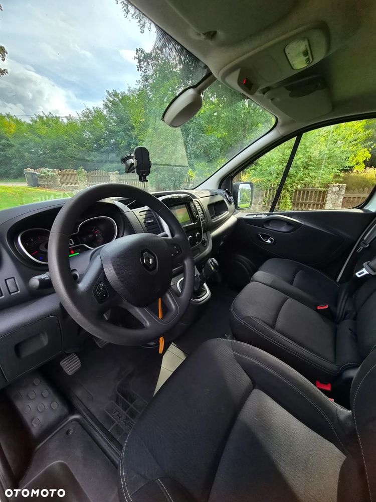 Renault Trafic - 10