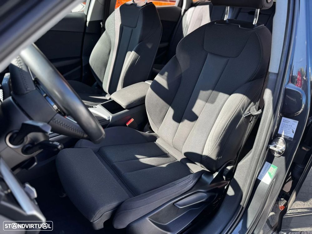 Audi A4 Avant 2.0 TDI S-line - 22