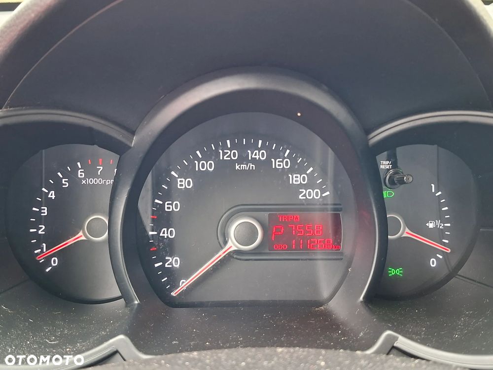 Kia Picanto 1.2 L - 8