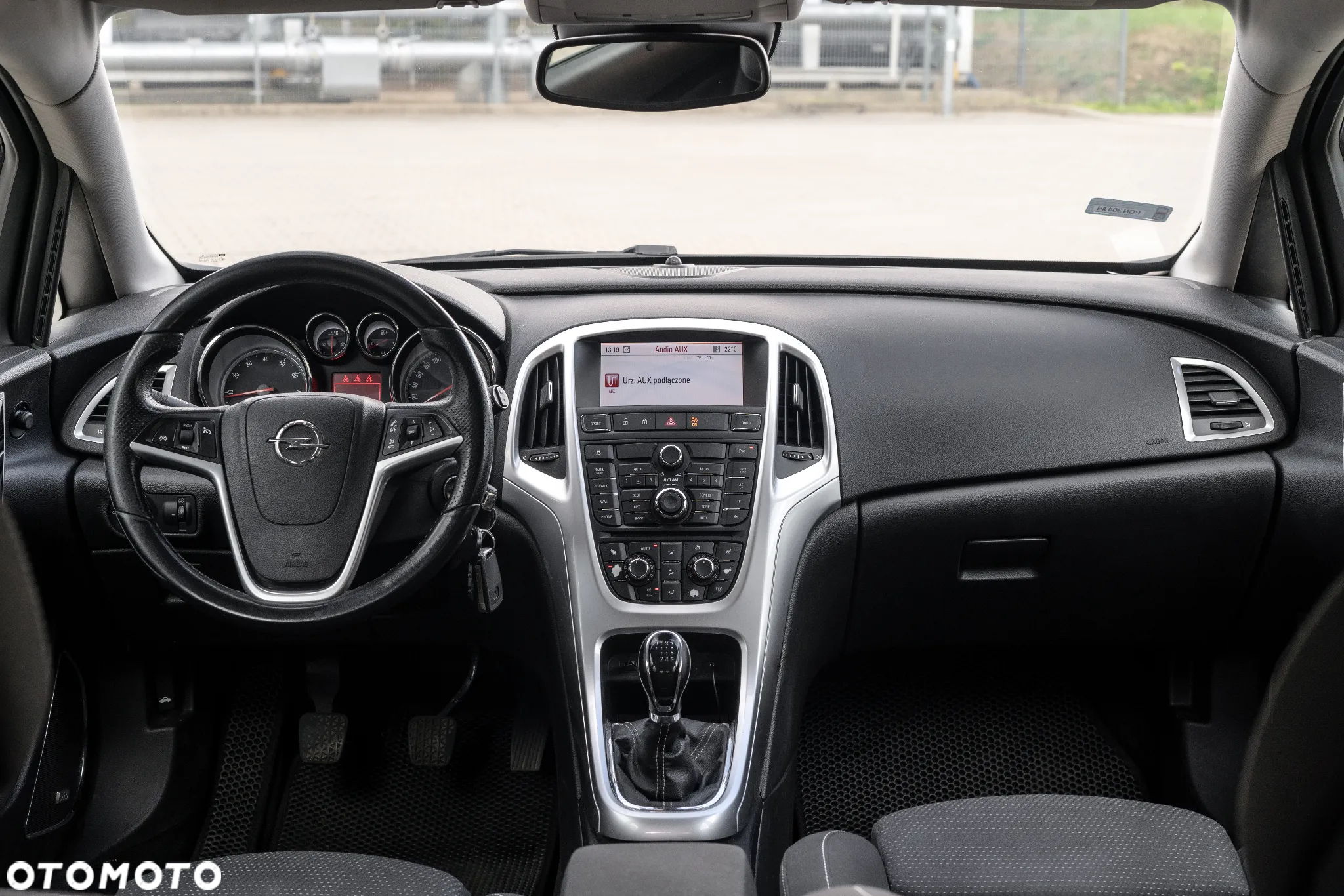 Opel Astra IV 1.4 T Cosmo S&S - 11