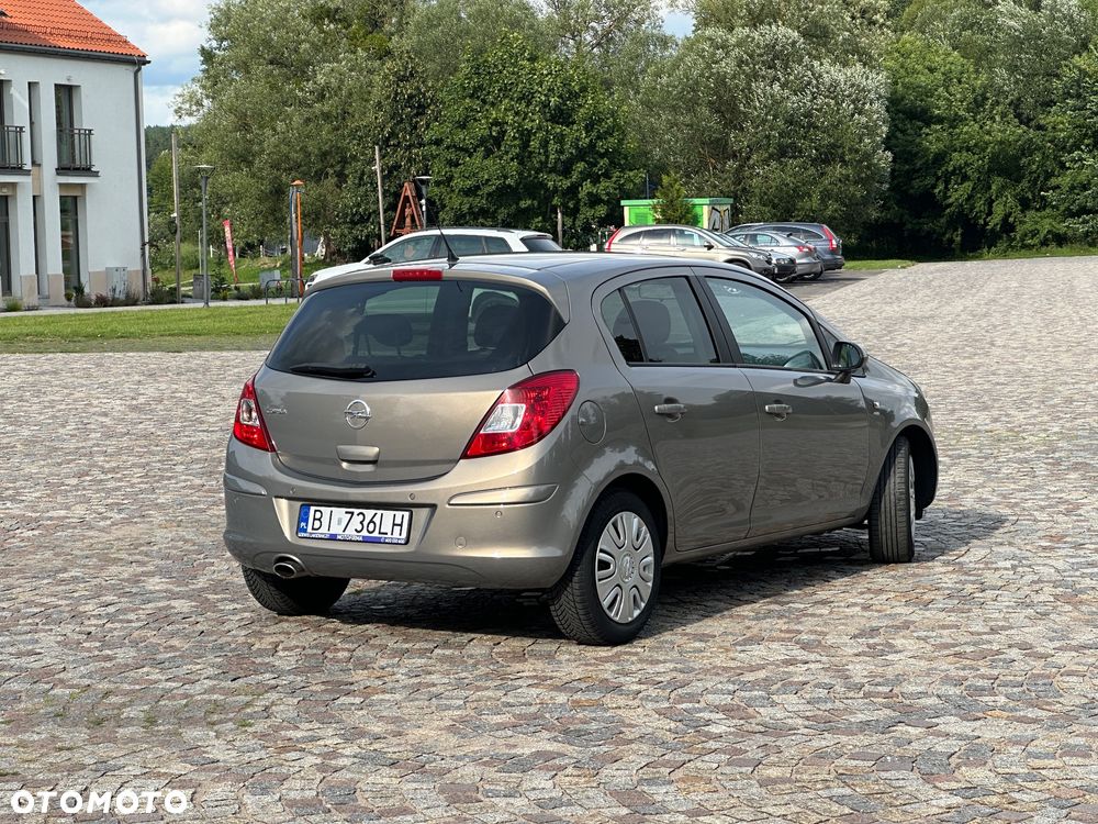 Opel Corsa - 7