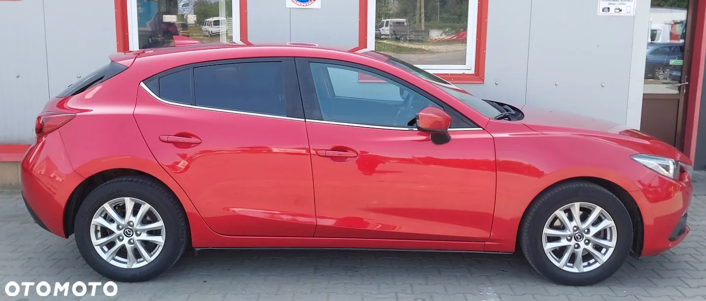 Mazda 3 - 5