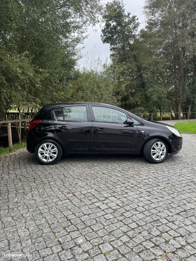 Opel Corsa 1.2 Cosmo - 7