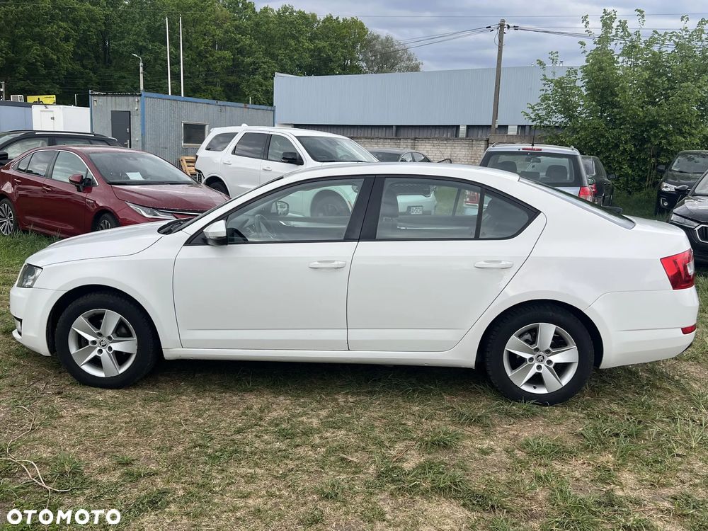 Skoda Octavia 1.6 TDI Ambition - 8
