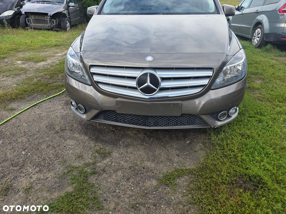 Mercedes-Benz Klasa B 180 CDI (BlueEFFICIENCY) - 8