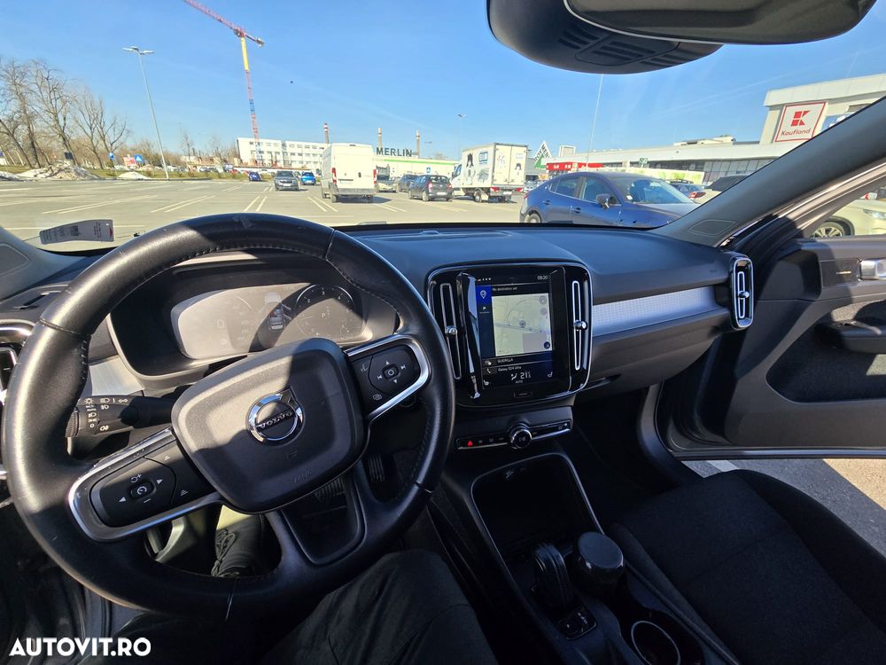 Volvo XC 40 D3 AWD Geartronic Momentum - 3