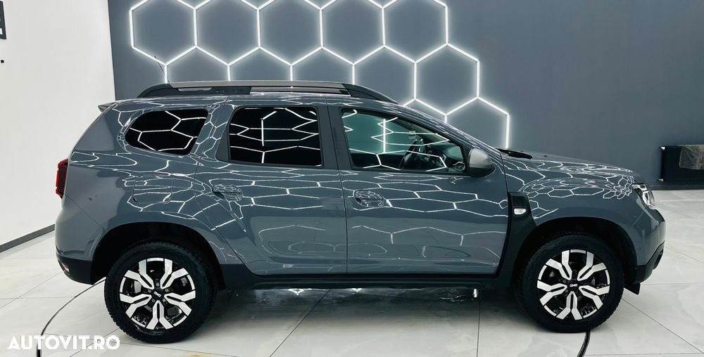 Dacia Duster TCe 130 Journey - 34