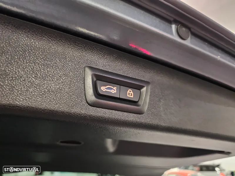 BMW 530 e Pack Desportivo M - 35