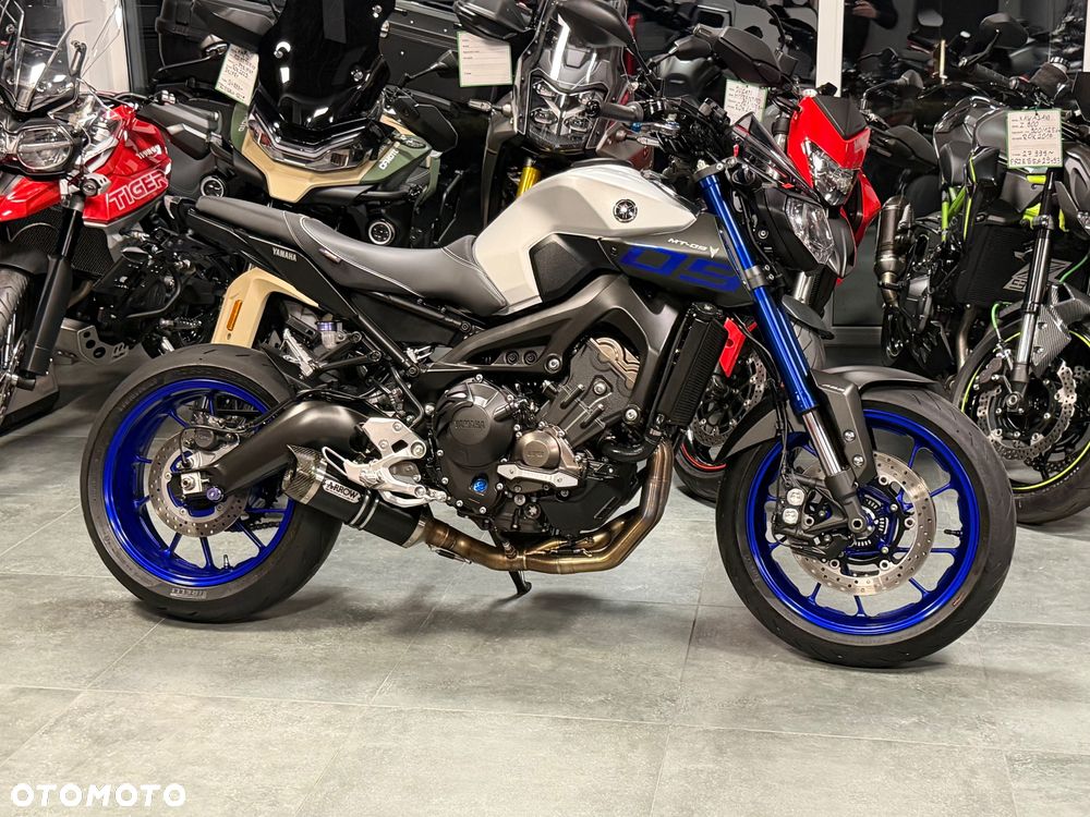 Yamaha MT - 3