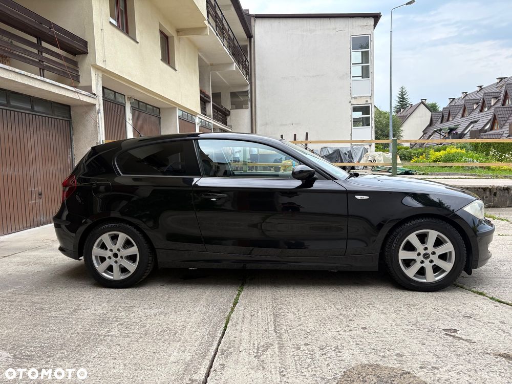 BMW Seria 1 116d - 4