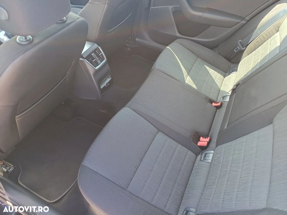 Skoda Octavia 2.0 TDI DSG Ambition - 17