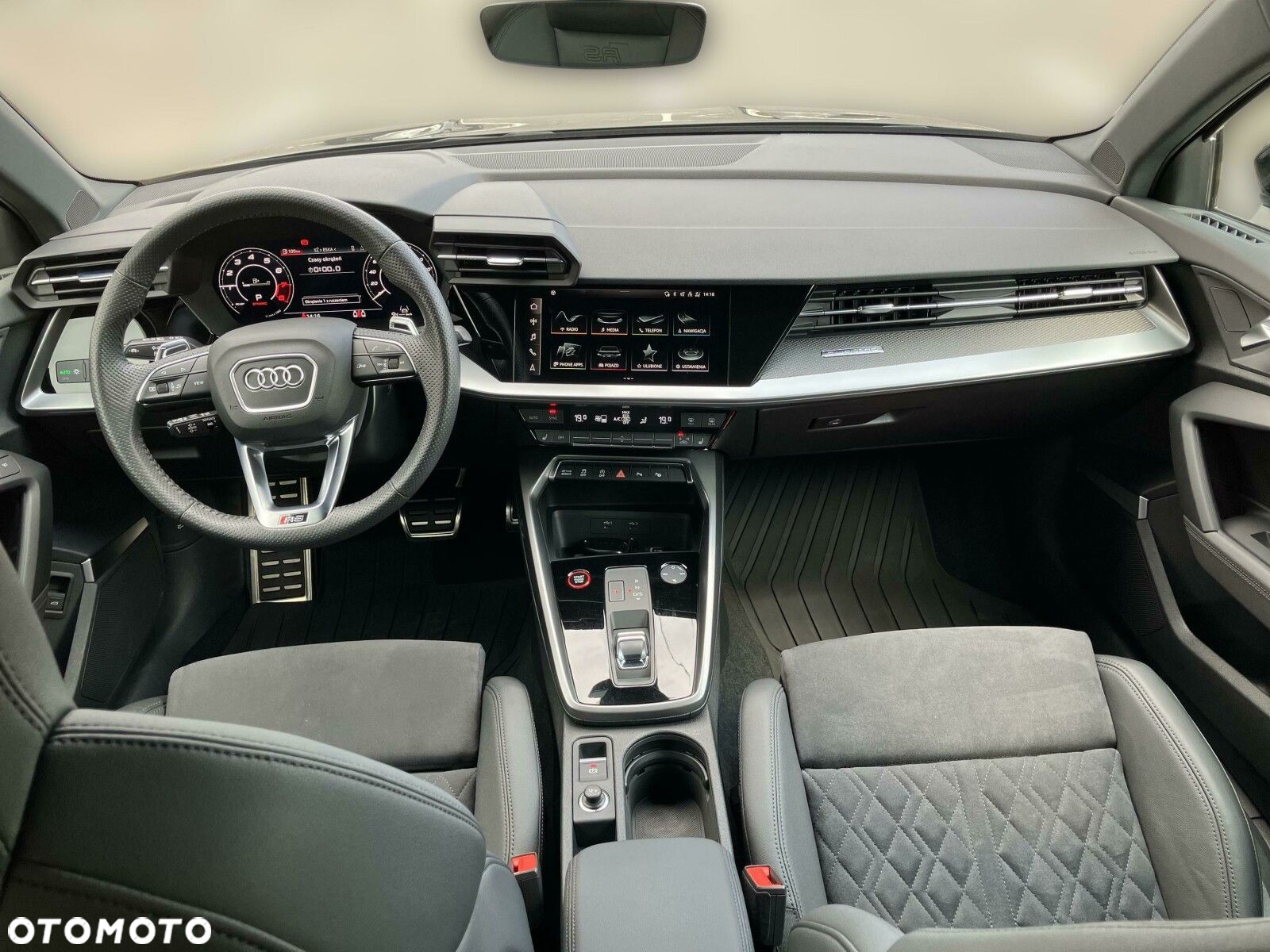 Audi RS3 Sportback - 16