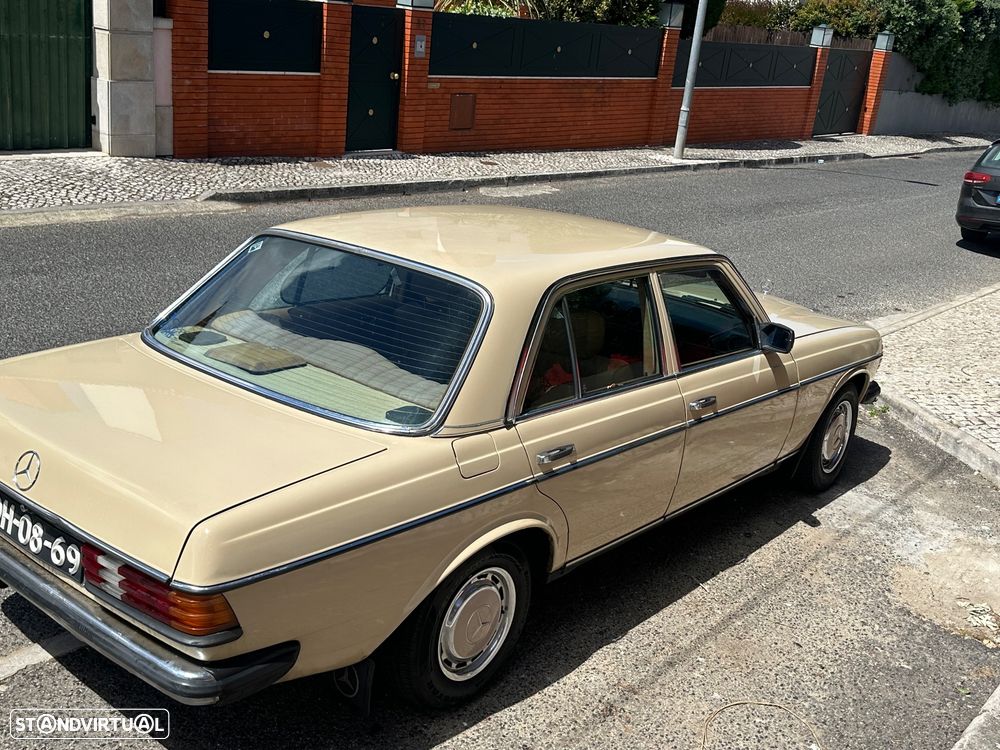 Mercedes-Benz W123 (1976-1986) - 20