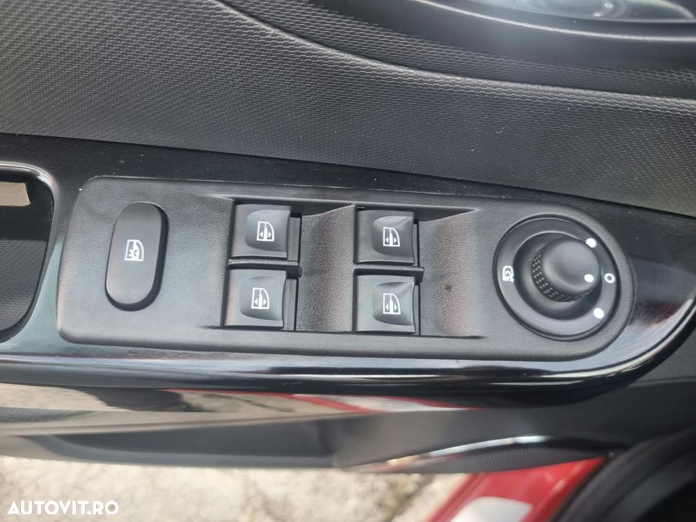 Renault Captur - 17