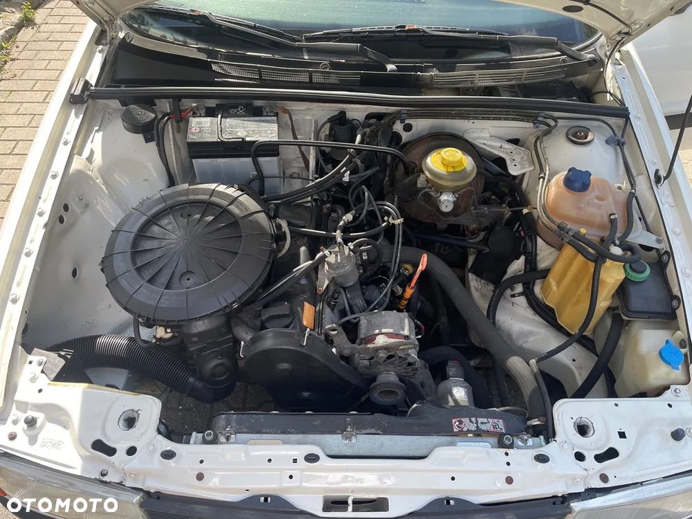 Audi 80 1.6 - 8